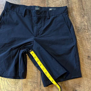 Men's Gap Tech Shorts Size 28 Navy Blue Clearance